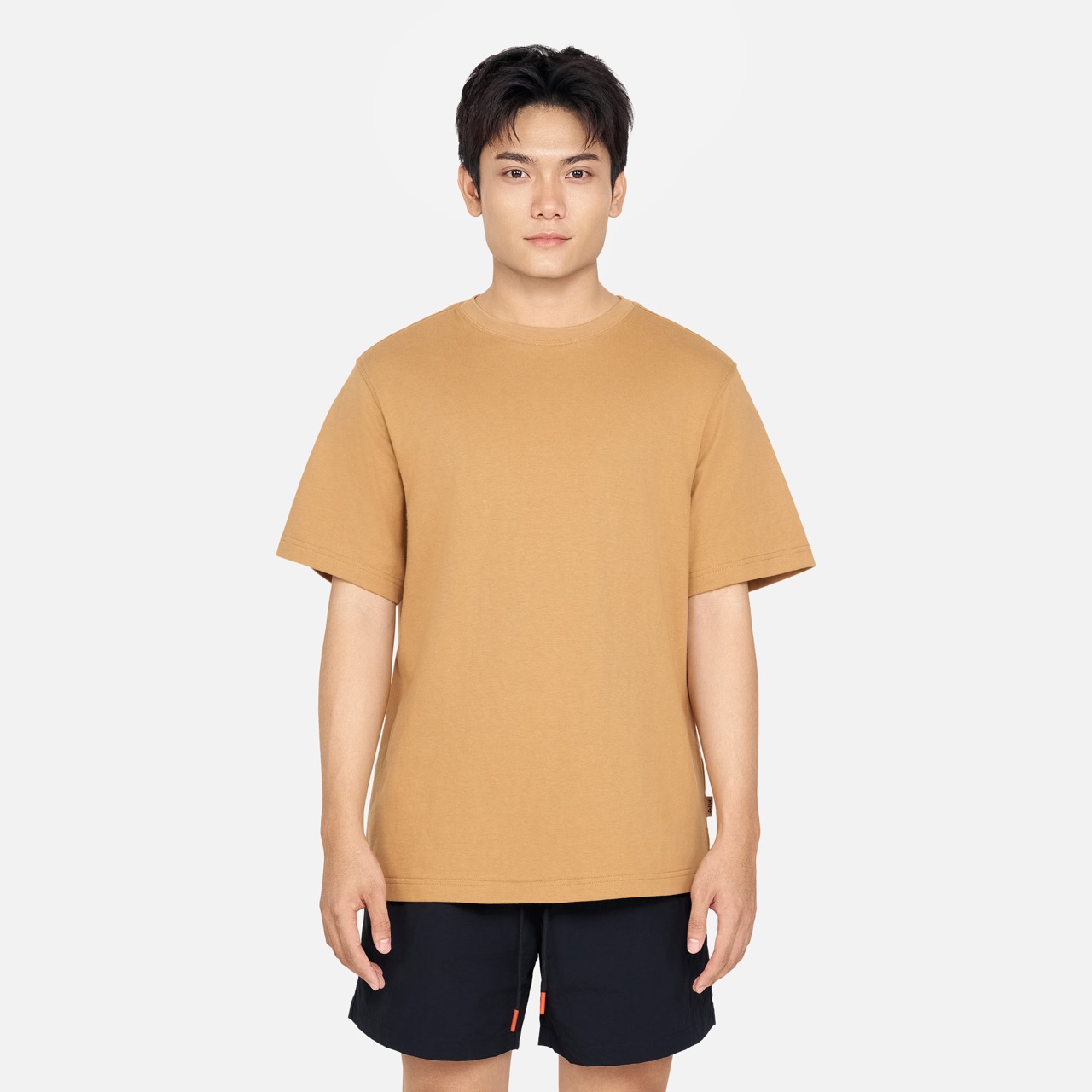 Áo Thun Dáng Regular Tay Ngắn